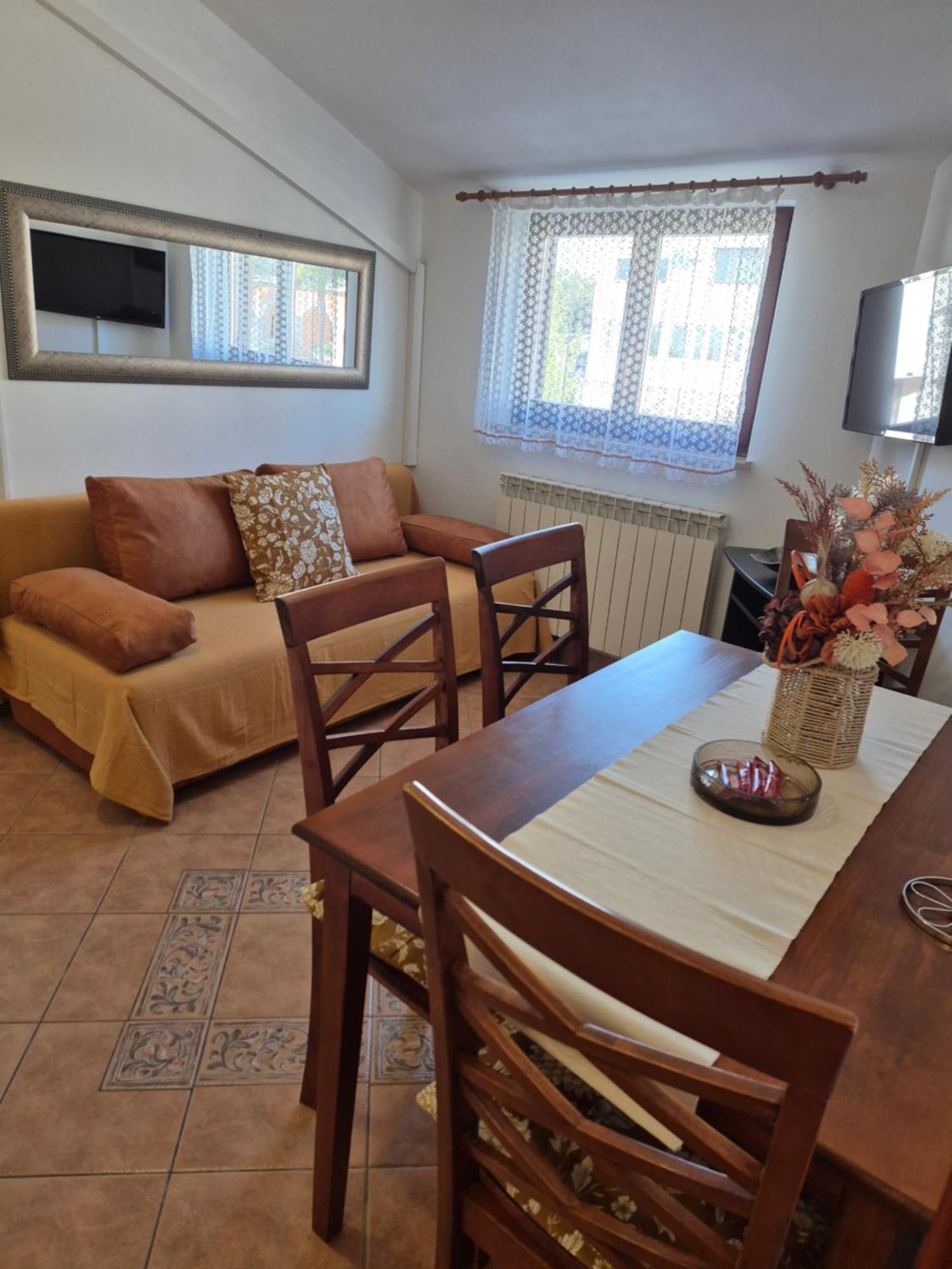 Apartments Antolovic Vrsar Ngoại thất bức ảnh
